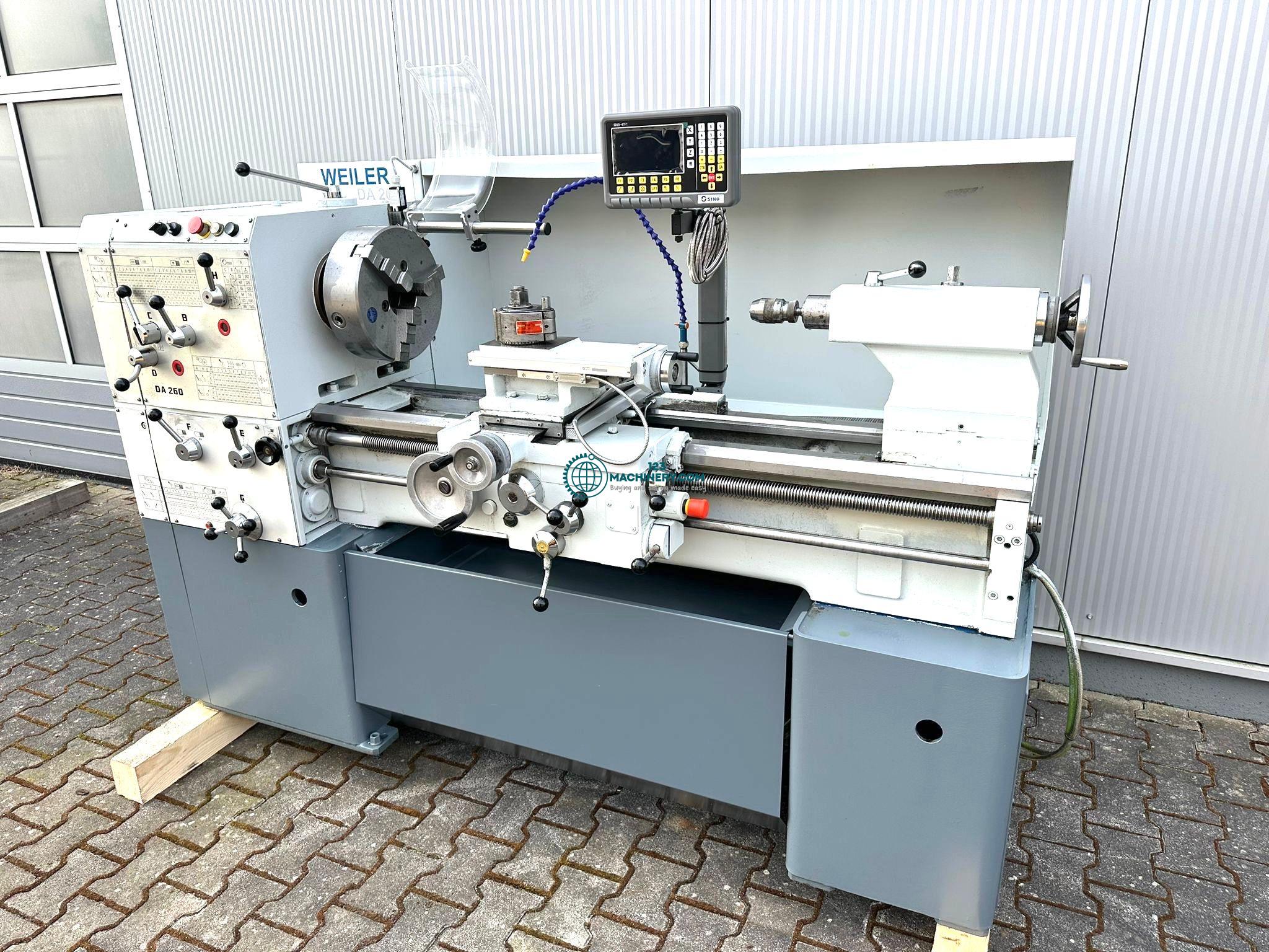Leit + Zugspindeldrehmaschine WEILER DA 260x1000